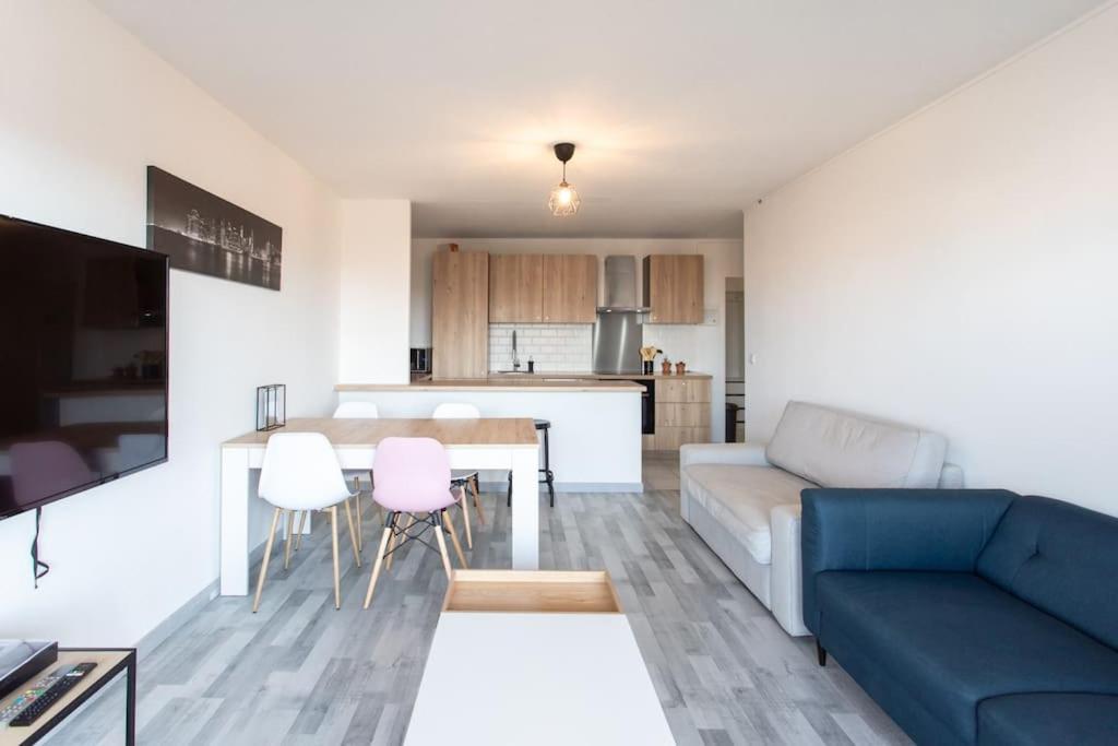 L41 Suite Paladium 8Pax 4Rooms Balcony Wifi Ac نيس المظهر الخارجي الصورة
